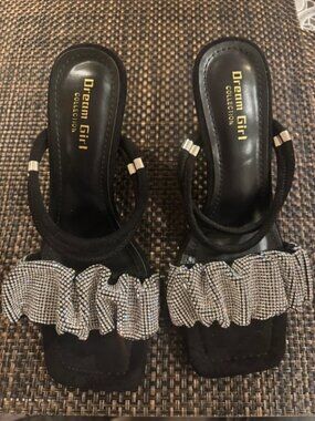 Black wedges party heels